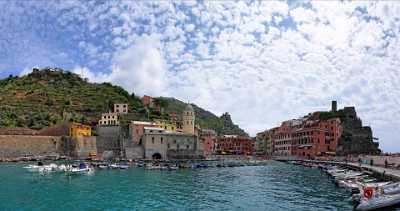 Vernazza Cinque Terre Ocean Town Viewpoint Cliff Port View Point Sea Forest Modern Art Prints Stock - 002143 - 18-08-2007 - 9044x4766 Pixel Vernazza Cinque Terre Ocean Town Viewpoint Cliff Port View Point Sea Forest Modern Art Prints Stock Royalty Free Stock Images Fine Art Photographer Photography...